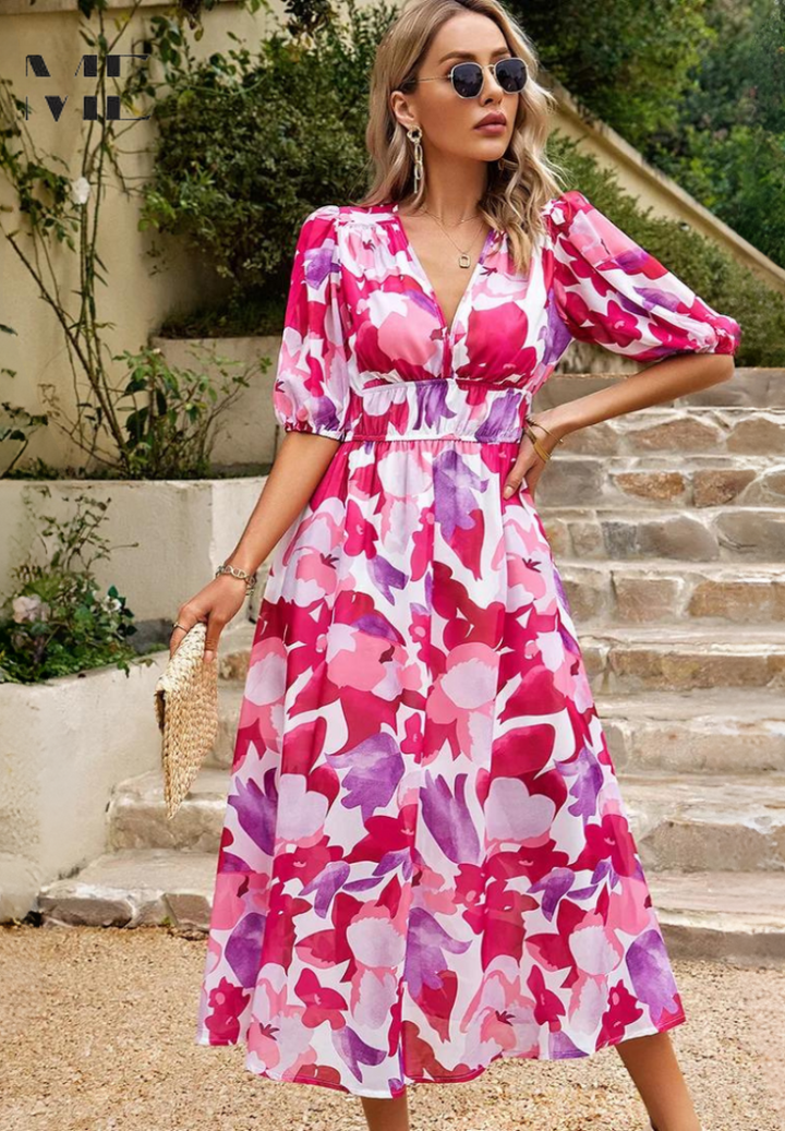 Roxanne | Chic Floral Midi Dress with Flair