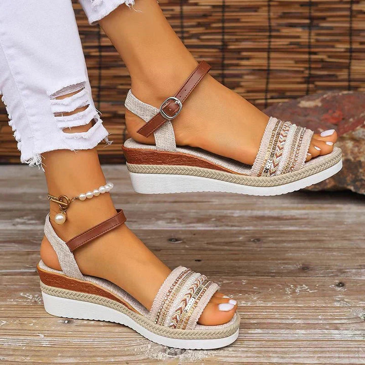 Violet | Chic Coastal Sandals for Sunny Days