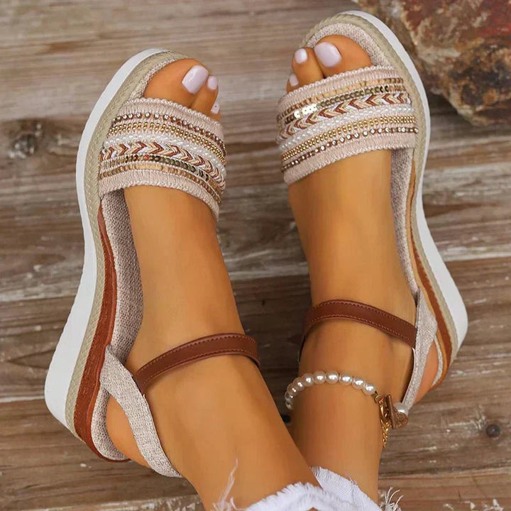 Violet | Chic Coastal Sandals for Sunny Days
