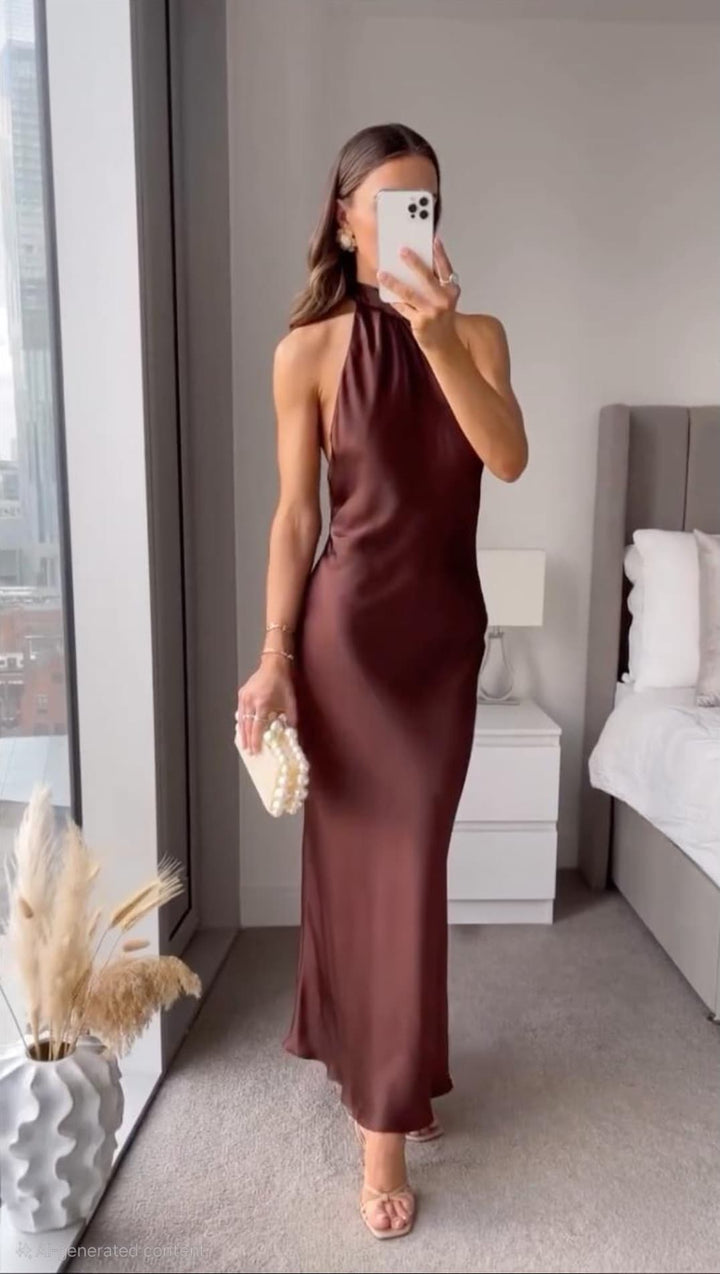 Charlotte | Luxurious Velvet Evening Midi Dress
