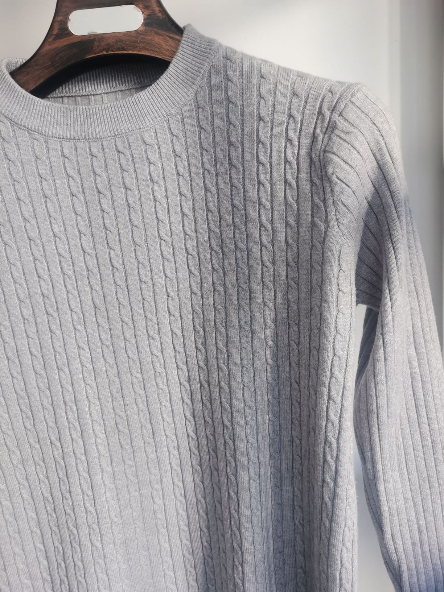 Arthur | Men's Slim Fit Fine Knit Crew Neck Sweater