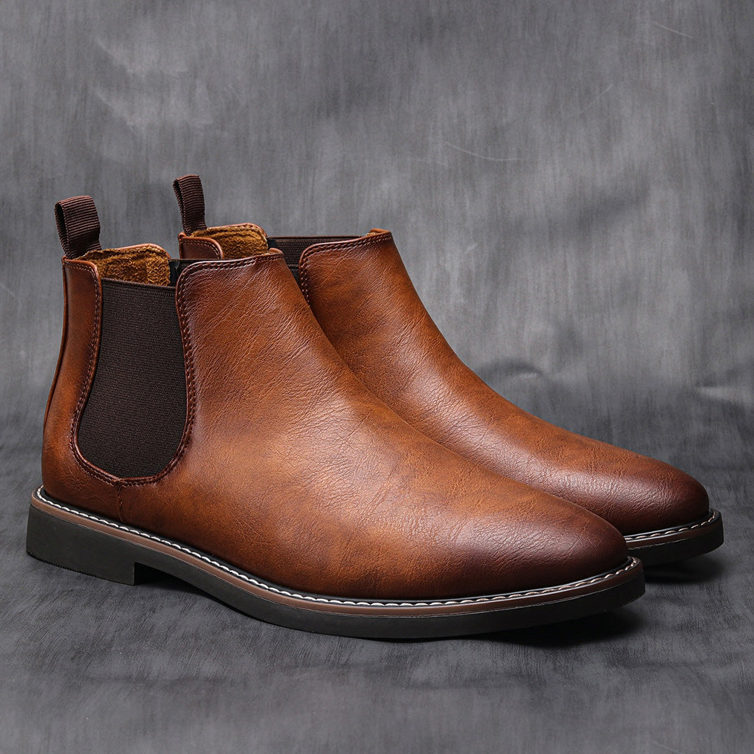 Oliver | Classic Chelsea boots for men