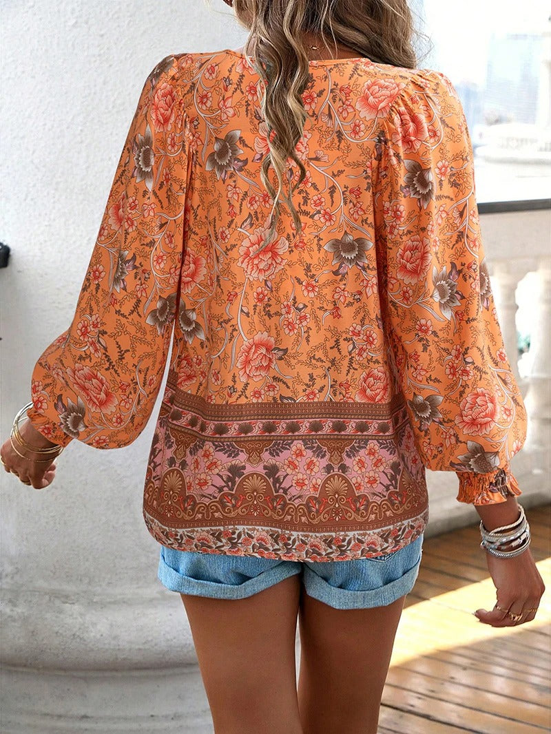 Linda | Chic Floral Top for Sunny Days