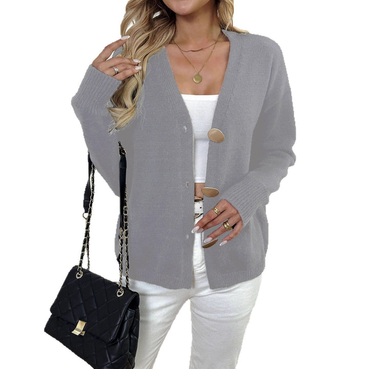 Iris | Elegant Knit Cardigan with Large Buttons