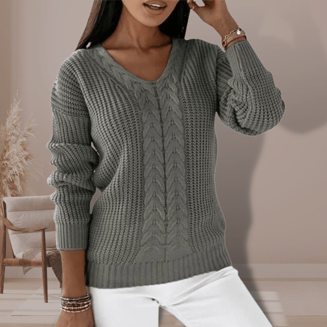 Tess | Winter-Ready V-Neck Cable Knit Sweater