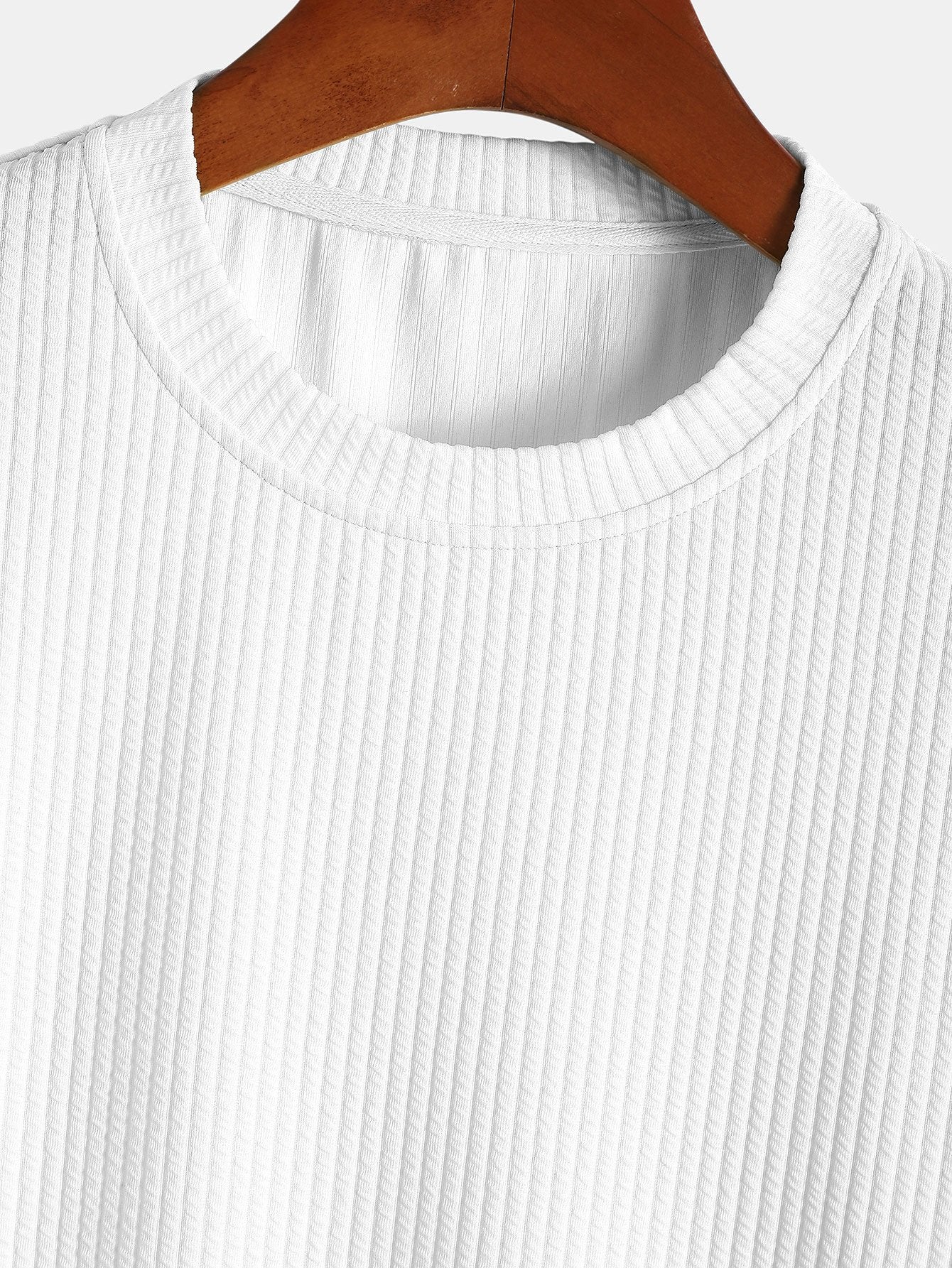 Muscle-Fit T-Shirt for Men with Stretch