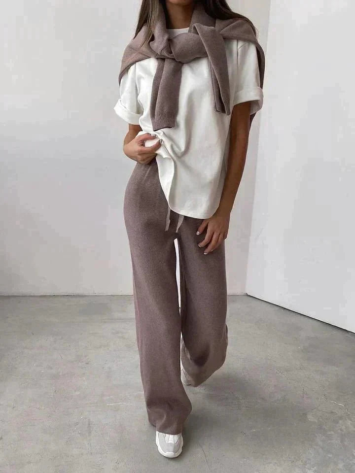 Fae | Chic Pullover and Pants Set