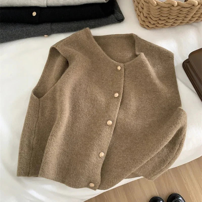 Demi | Chic Women's Vest in Short Style