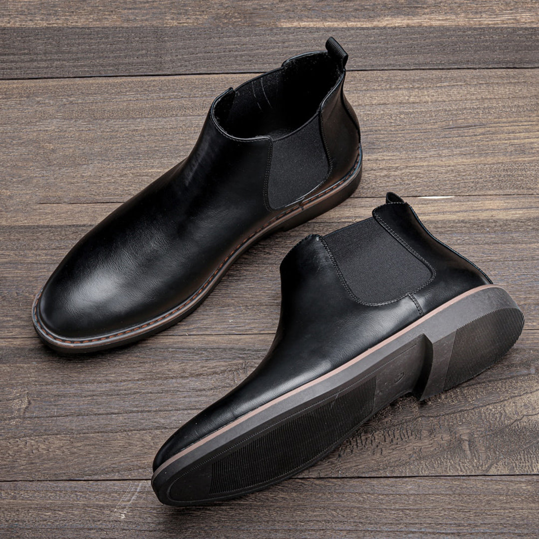 Oliver | Classic Chelsea boots for men